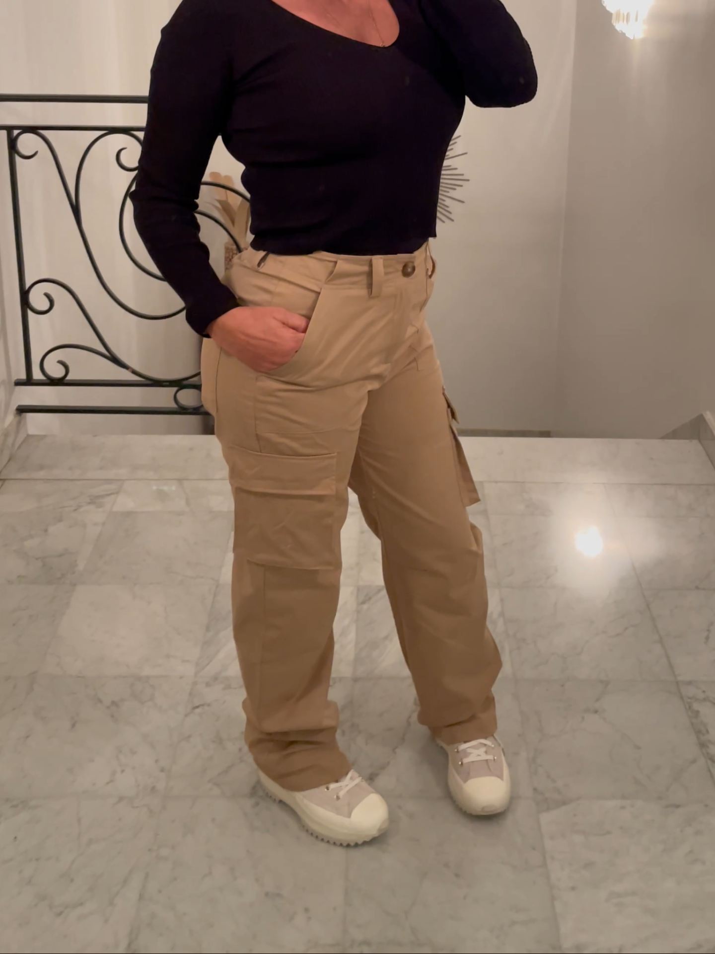 مظلة الشحن [TAUPE]