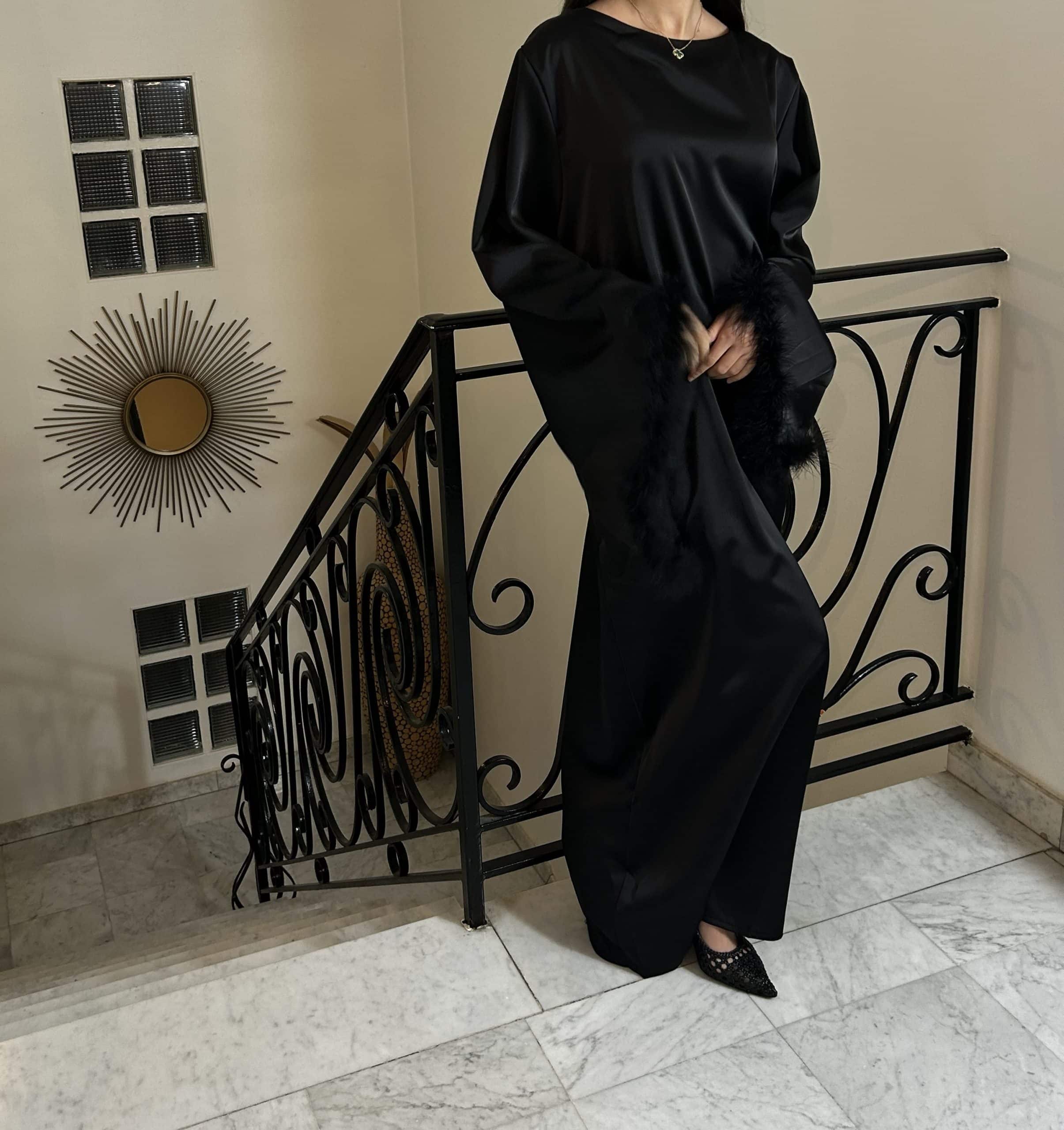 Abaya manche plume [NOIR]