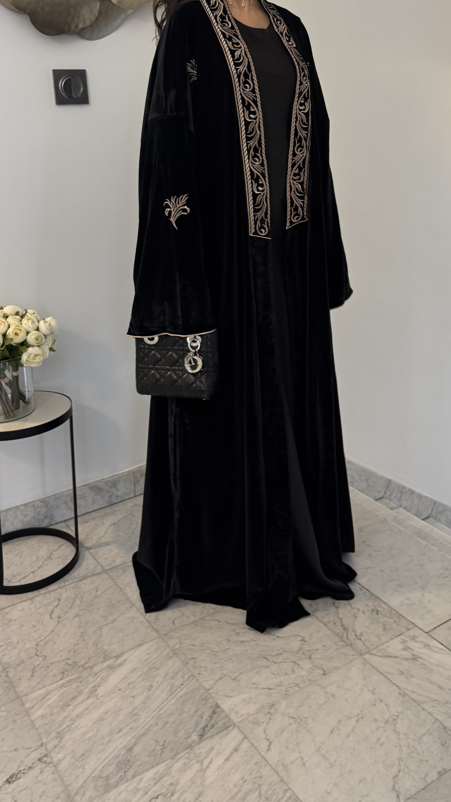 Kimono en velours brodé [NOIR]
