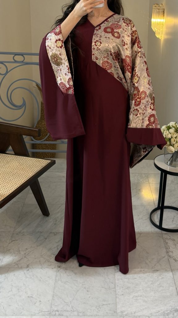 Abaya manche brocard [BORDEAUX]