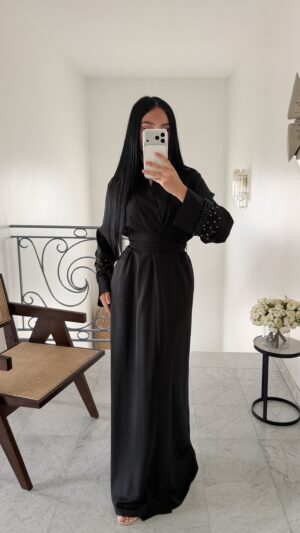 Robe kiomono perlés aux manches [NOIR]