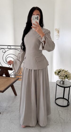 Ensemble jupe évasée haut à poche [TAUPE]