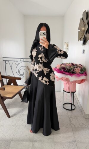 Robe asymétrique fleuris [NOIR & BEIGE]